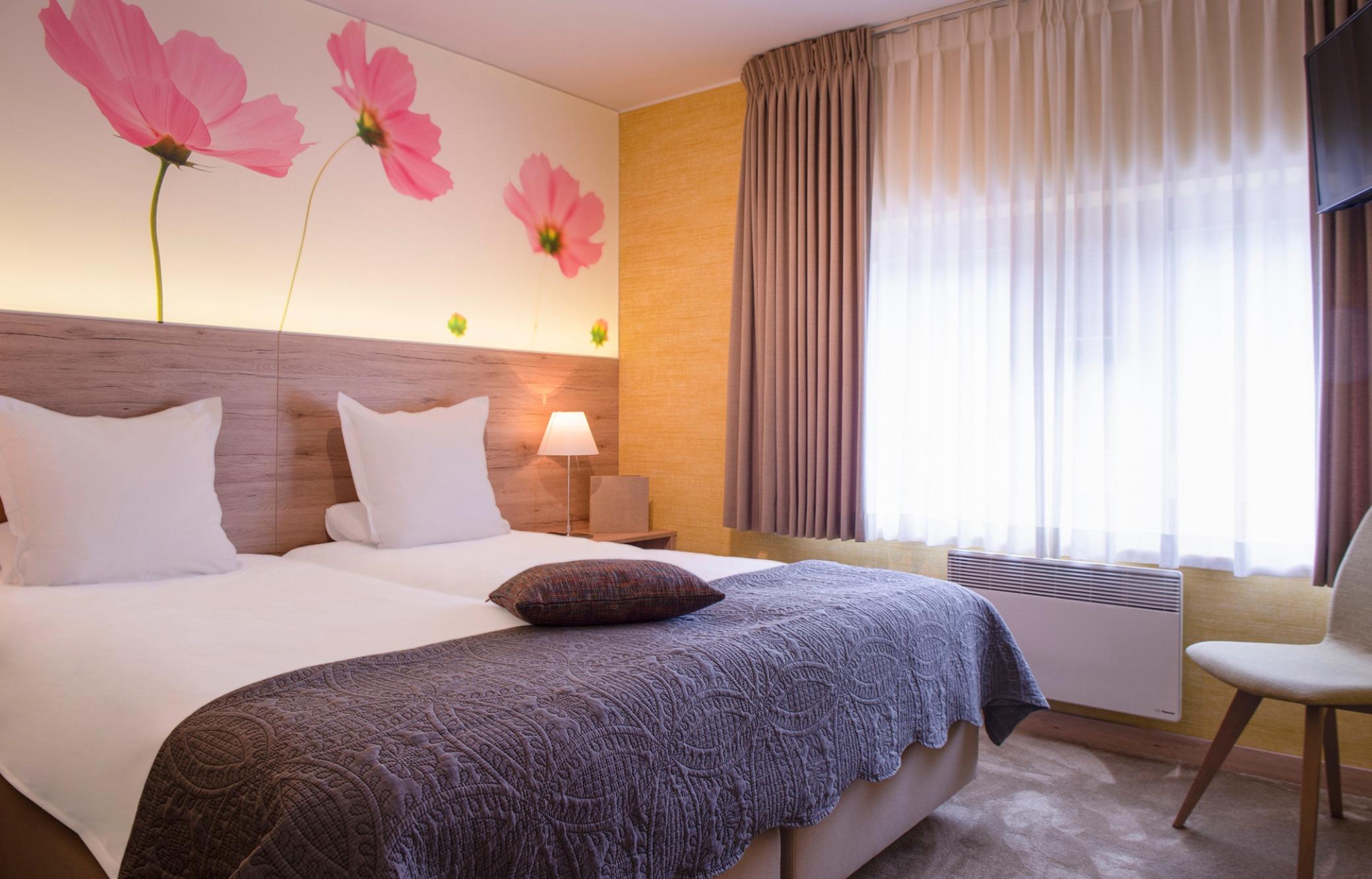 Hostellerie Du Peiffeschof, The Originals Relais Арлон Екстериор снимка