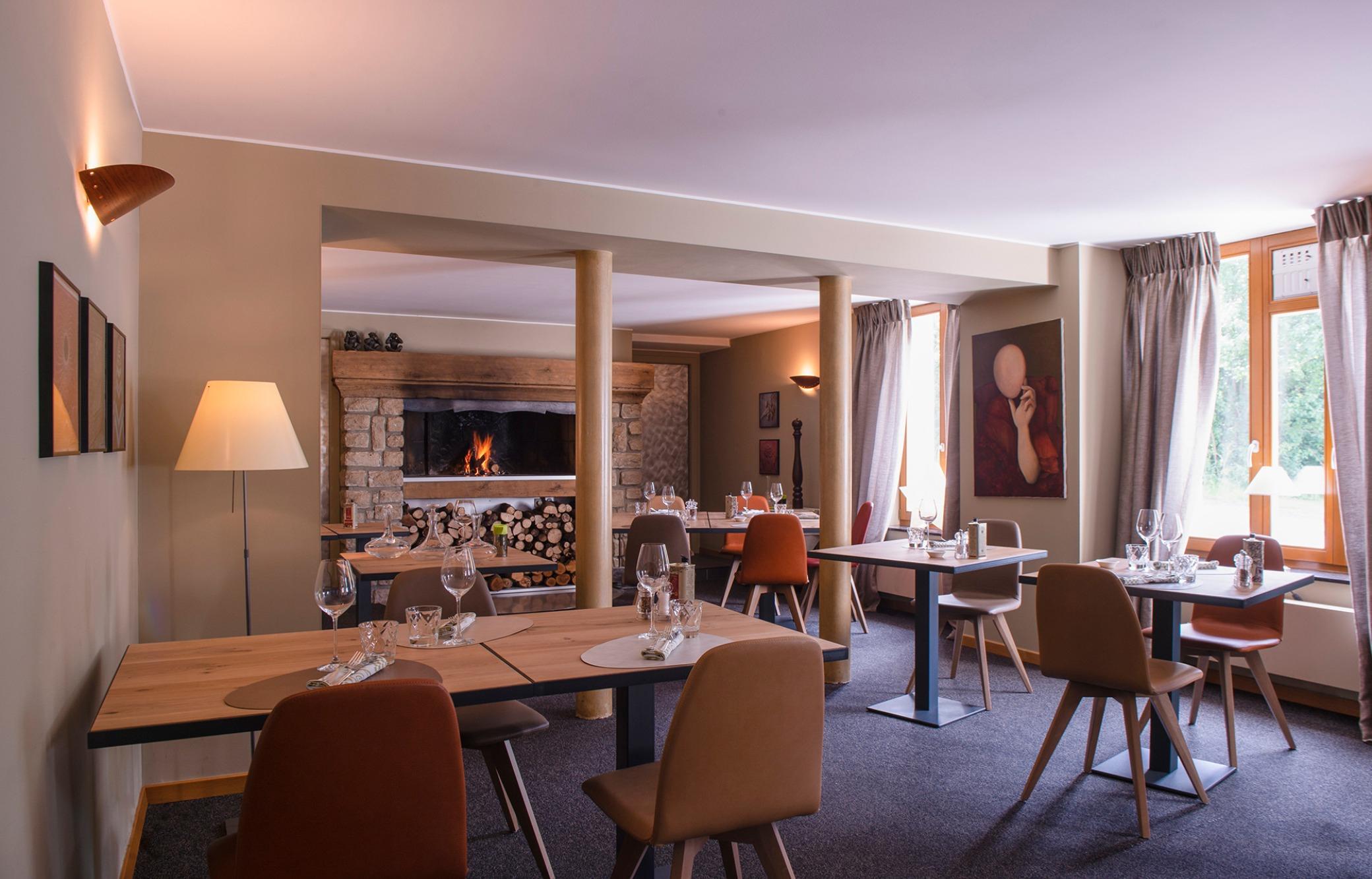 Hostellerie Du Peiffeschof, The Originals Relais Арлон Екстериор снимка