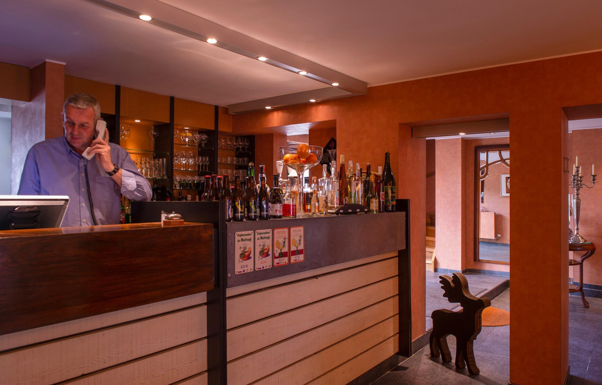 Hostellerie Du Peiffeschof, The Originals Relais Арлон Екстериор снимка