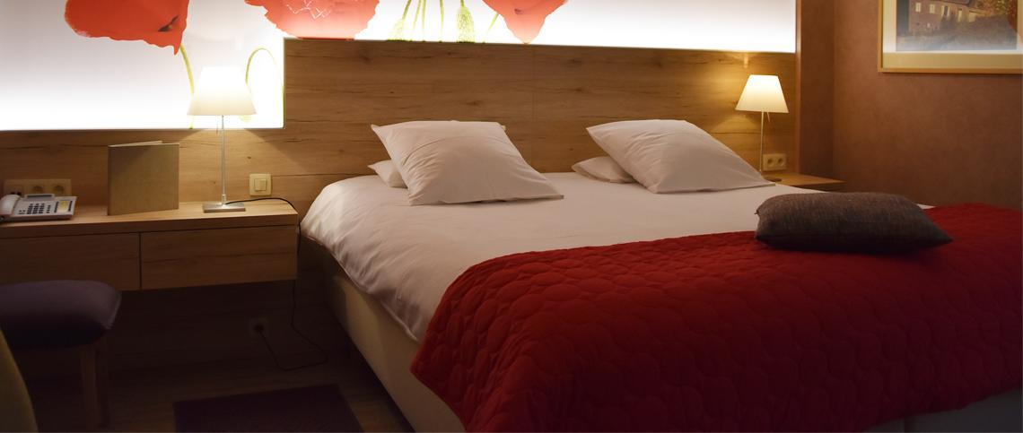 Hostellerie Du Peiffeschof, The Originals Relais Арлон Екстериор снимка