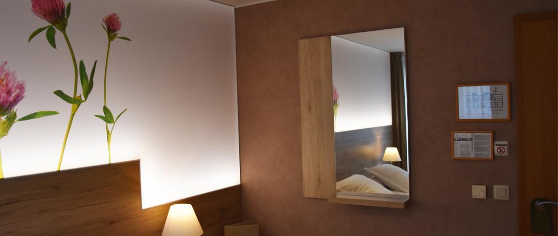 Hostellerie Du Peiffeschof, The Originals Relais Арлон Екстериор снимка